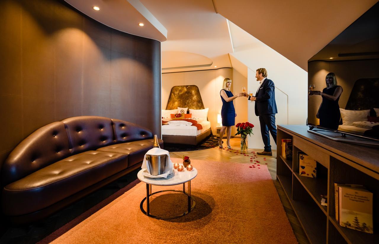 Hotel Neues Tor 巴特温普芬 外观 照片